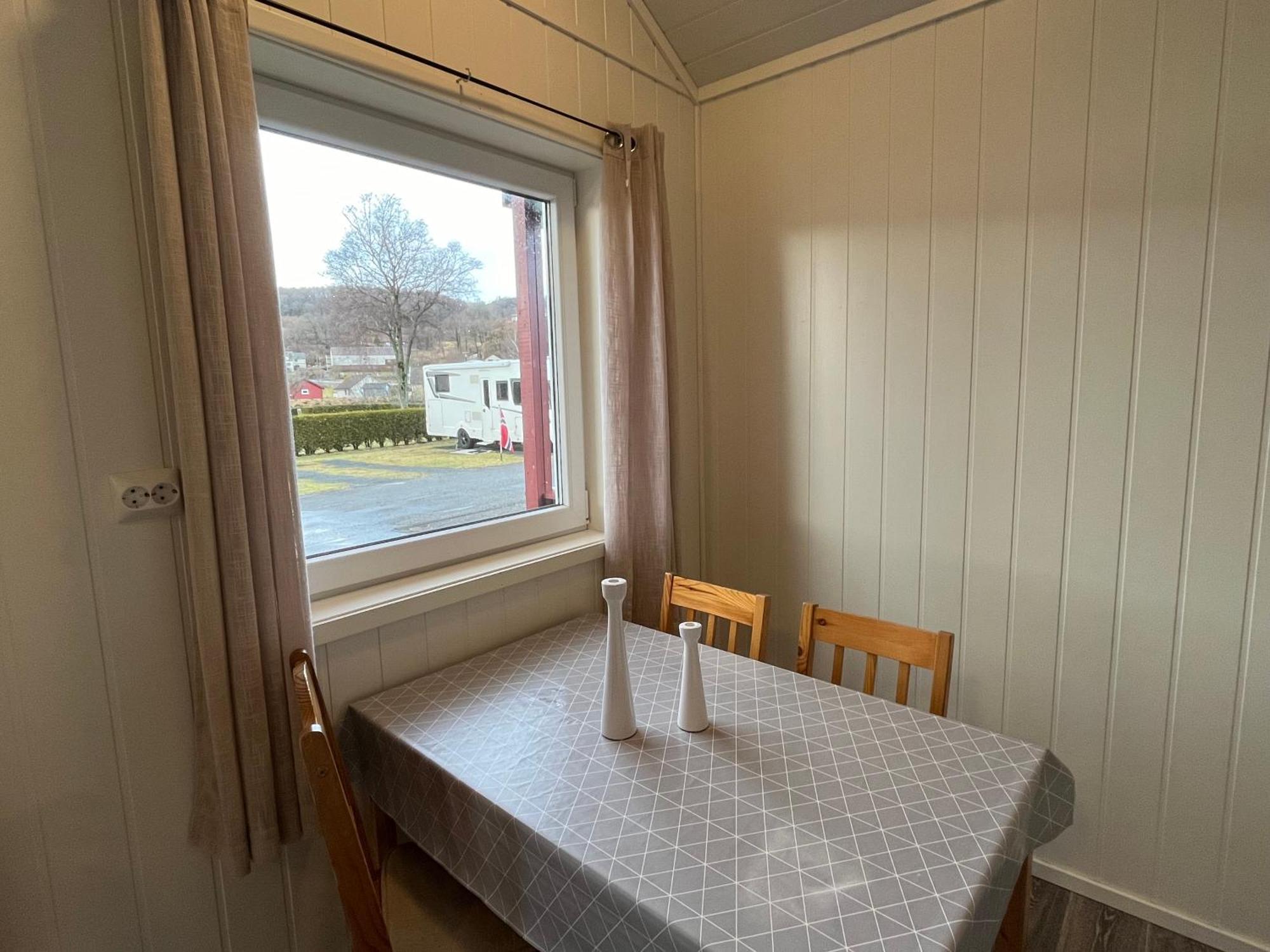 Naf Steinsnes Camping Egersund Habitación foto